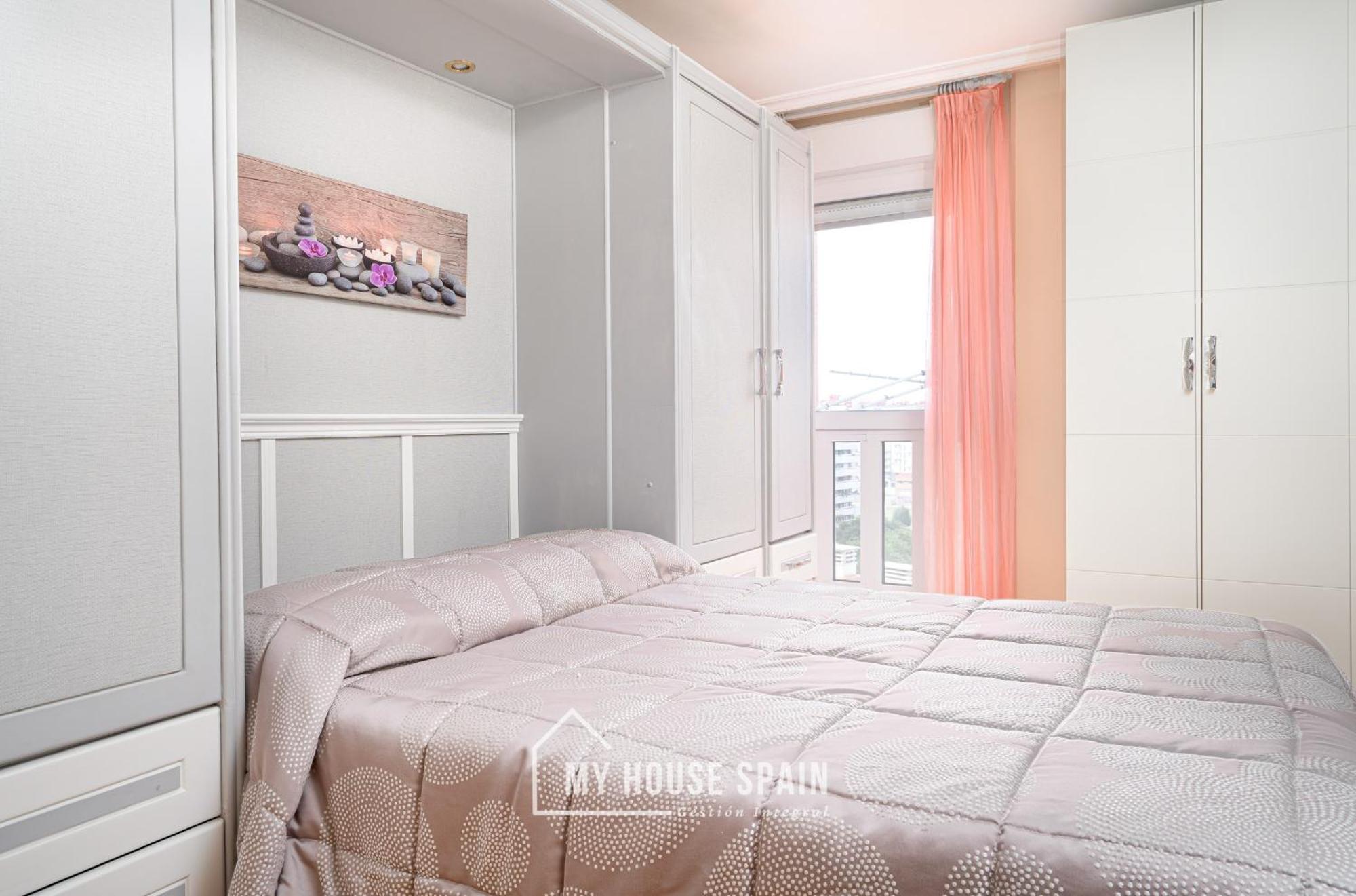 Myhousespain - Amplio Apartamento Con Vistas En Pleno Centro Gijón Esterno foto