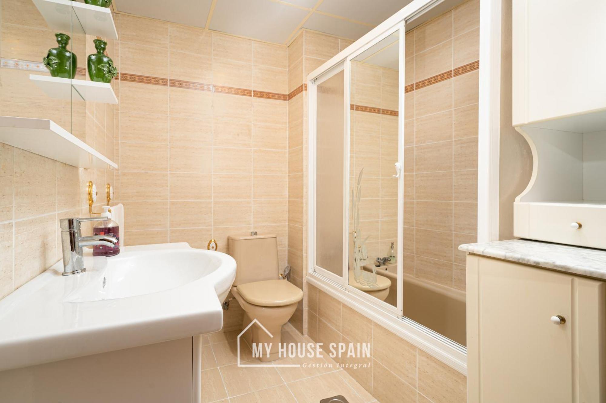 Myhousespain - Amplio Apartamento Con Vistas En Pleno Centro Gijón Esterno foto