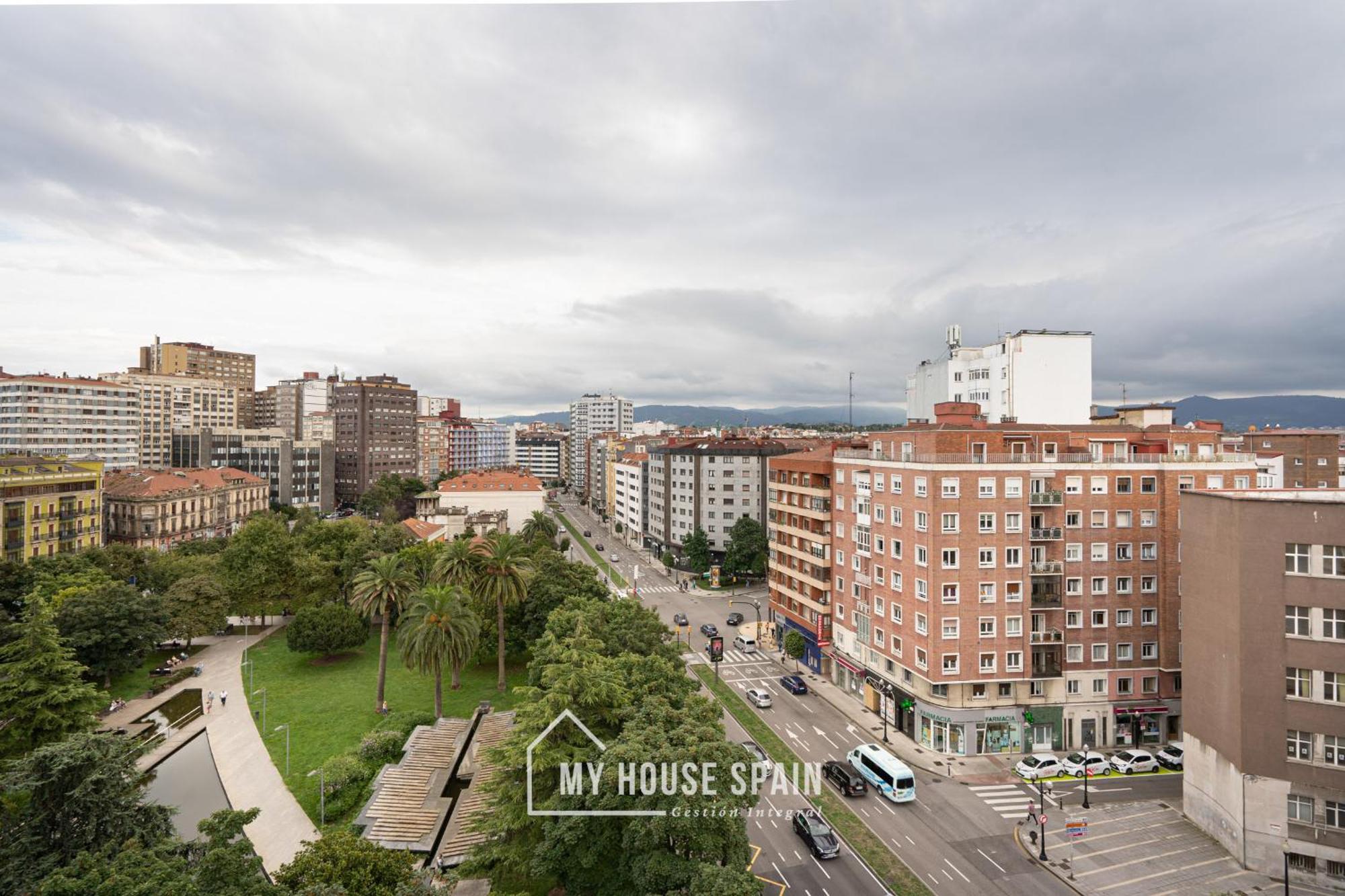 Myhousespain - Amplio Apartamento Con Vistas En Pleno Centro Gijón Esterno foto